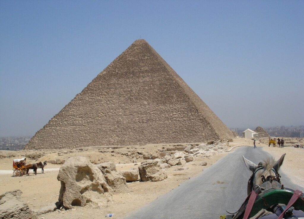 Ägypten putzt Sehenswürdigkeiten heraus